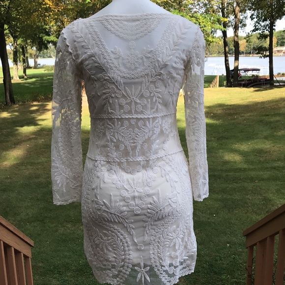 Beautiful Express lace dress S - Picture 6 of 10